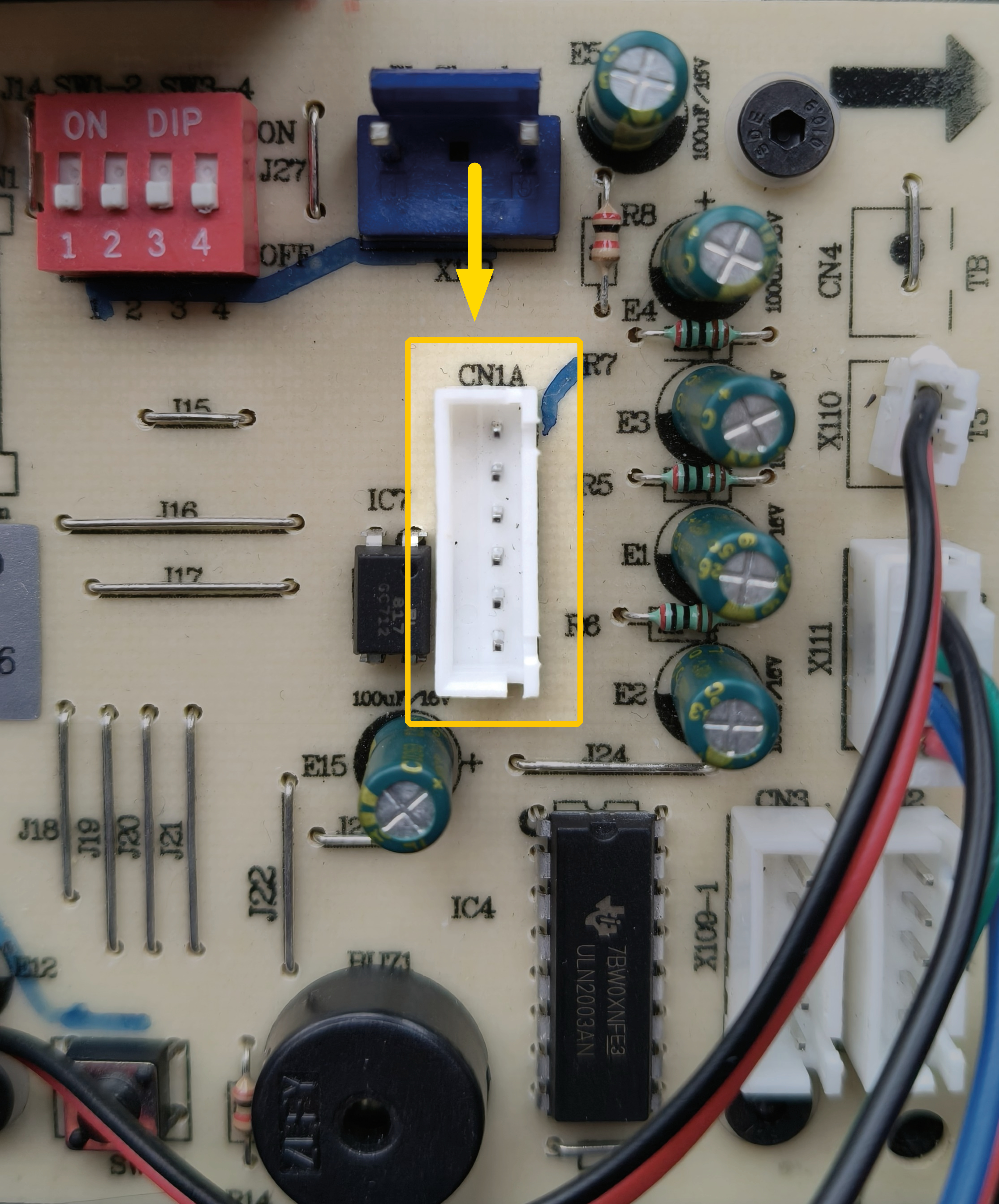 Пример разъёма CN1A для подключения шлюза к кондиционеру TCL